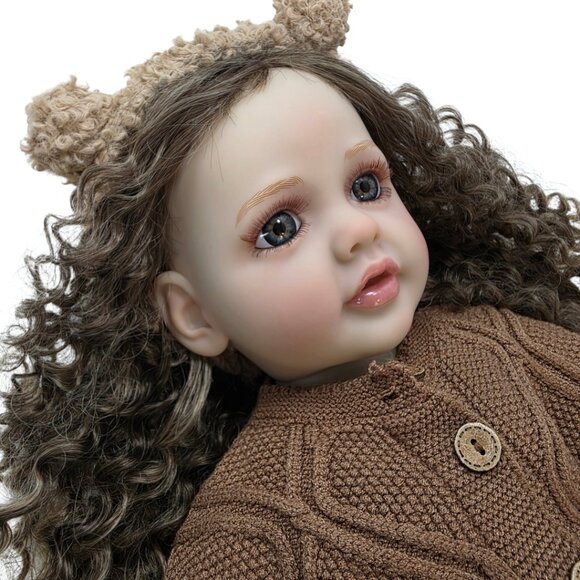 55 cm Babylistic Soft Silicone Vinyl Talking Reborn Doll - Picture 5 of 10